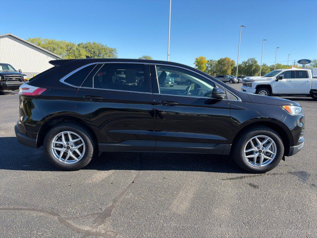 Used 2024 Ford Edge SEL w/ Convenience Package AWD/4WD image 6