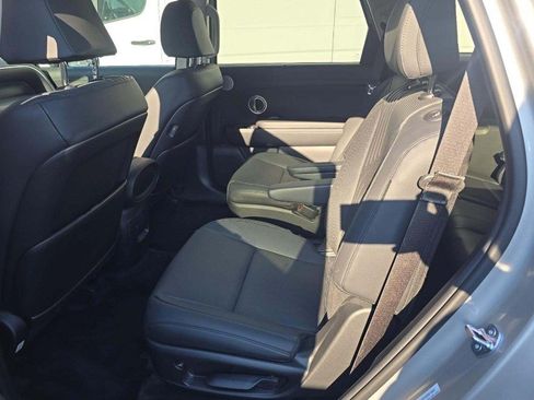 Used 2026 Hyundai Palisade SEL FWD image 7