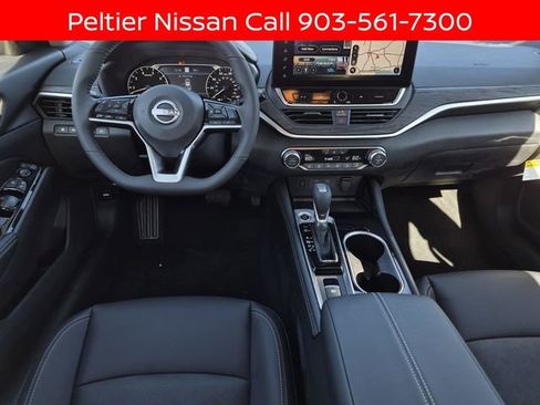 New 2025 Nissan Altima 2.5 SL image 11