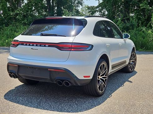 Certified 2026 Porsche Macan AWD/4WD image 7