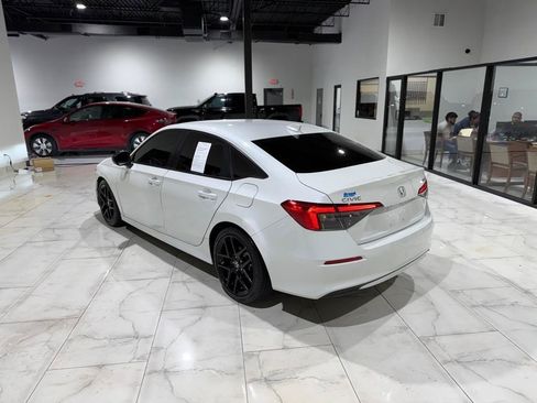 Used 2024 Honda Civic Sport image 8
