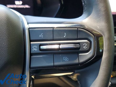 Used 2024 Chevrolet Colorado LT w/ LT Convenience Package RWD image 23