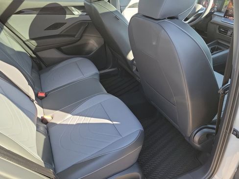 New 2026 Volkswagen Tiguan SE R-Line image 29