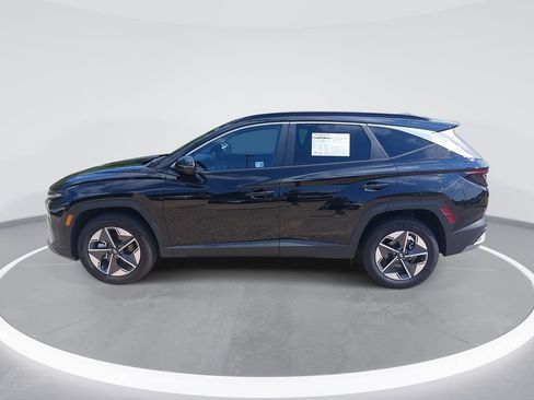 Certified 2025 Hyundai Tucson SEL AWD/4WD image 8