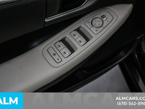 Used 2025 Hyundai Sonata SEL FWD image 45