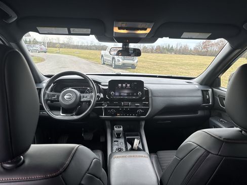 Used 2024 Nissan Pathfinder Rock Creek image 21