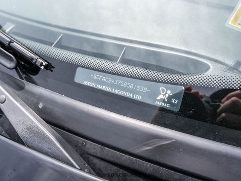 Used 2005 Aston Martin Vanquish S image 68