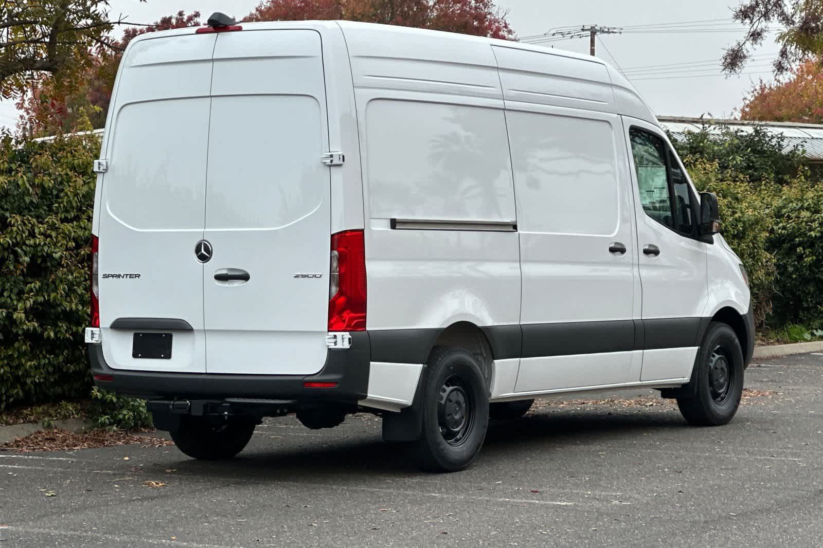 New 2026 Mercedes-Benz Sprinter 2500 image 3