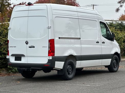 New 2026 Mercedes-Benz Sprinter 2500 image 3