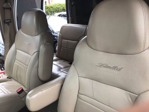 Used 2000 Ford Excursion Limited image 30