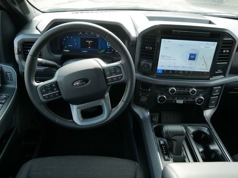 New 2025 Ford F150 XLT w/ Equipment Group 302A MID AWD/4WD image 15