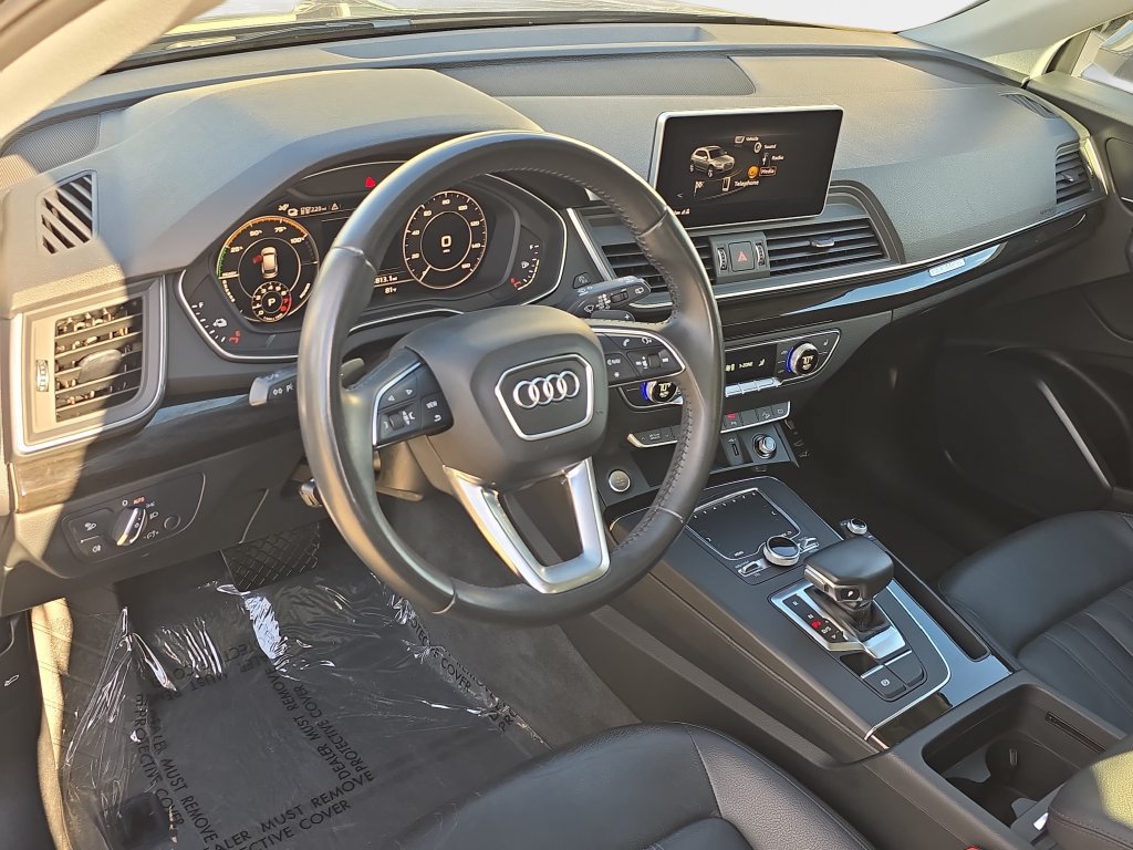 Used 2020 Audi Q5 e Premium w/ Convenience Package AWD/4WD image 19