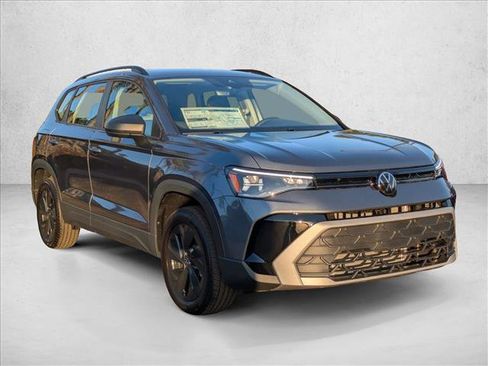 New 2026 Volkswagen Taos S image 5