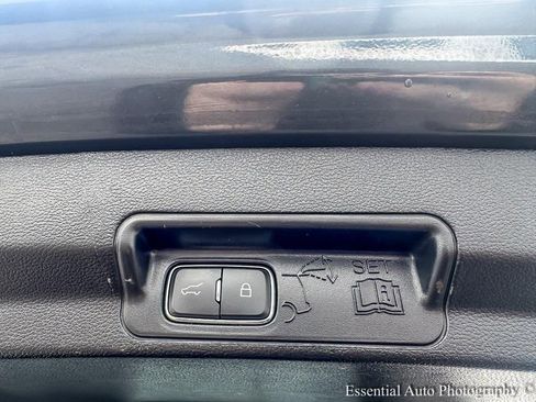 Used 2022 Ford Explorer ST-Line image 26