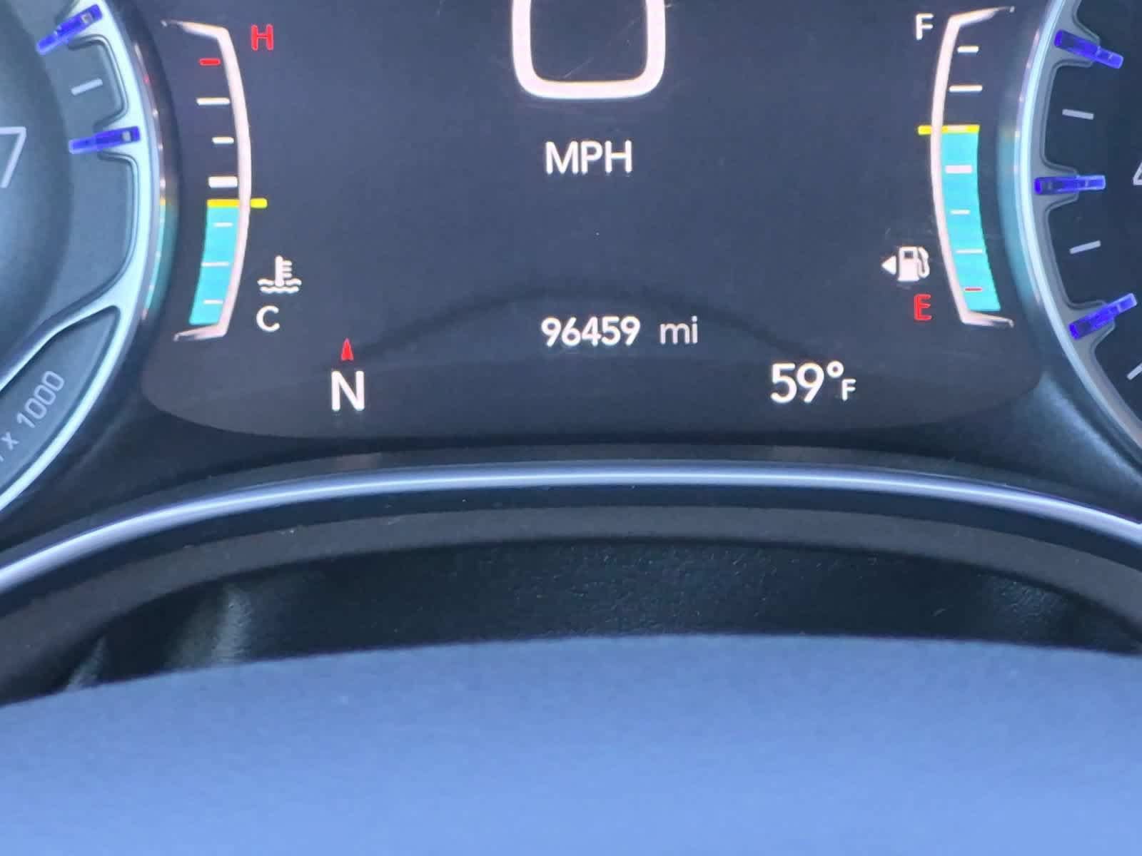 Used 2018 Chrysler Pacifica Touring-L Plus FWD image 33