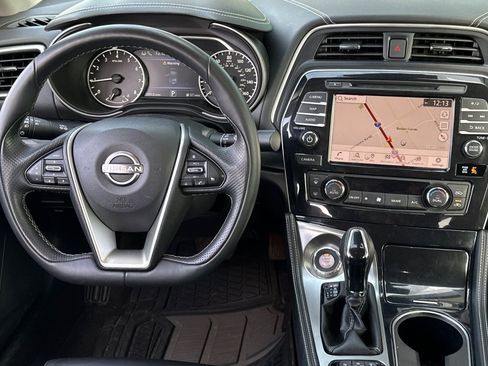 Used 2023 Nissan Maxima Platinum image 14