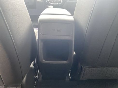 Used 2025 Chevrolet Trax LT FWD image 22