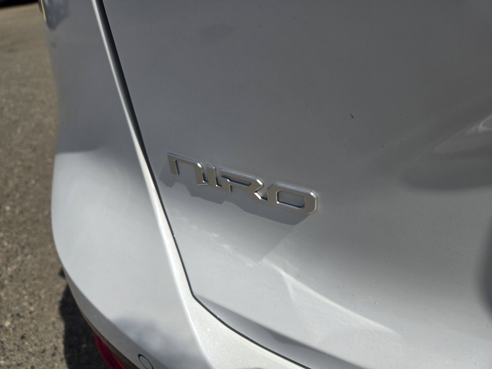 Used 2024 Kia Niro Wind FWD image 9
