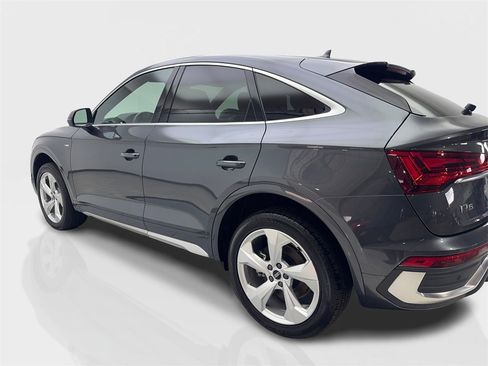 Used 2023 Audi Q5 2.0T Premium w/ Convenience Package image 14