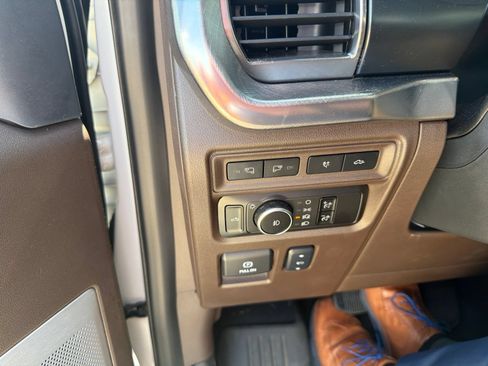 Used 2024 Ford F150 King Ranch AWD/4WD image 31