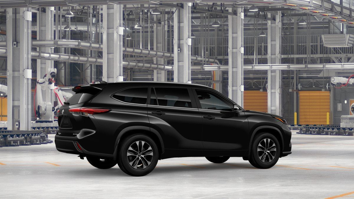 New 2026 Toyota Highlander XLE AWD/4WD image 11