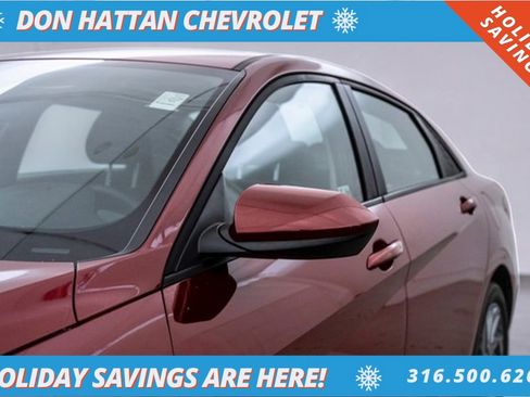 Used 2024 Hyundai Elantra SEL image 32