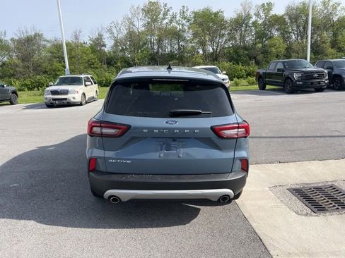 Used 2023 Ford Escape Active w/ Cold Weather Package FWD image 12