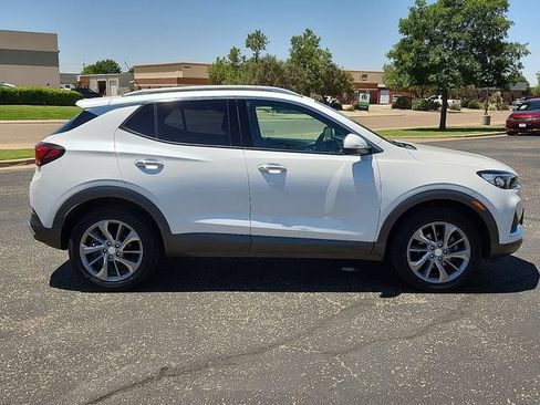 Certified 2023 Buick Encore GX Essence w/ Experience Buick Package AWD/4WD image 5