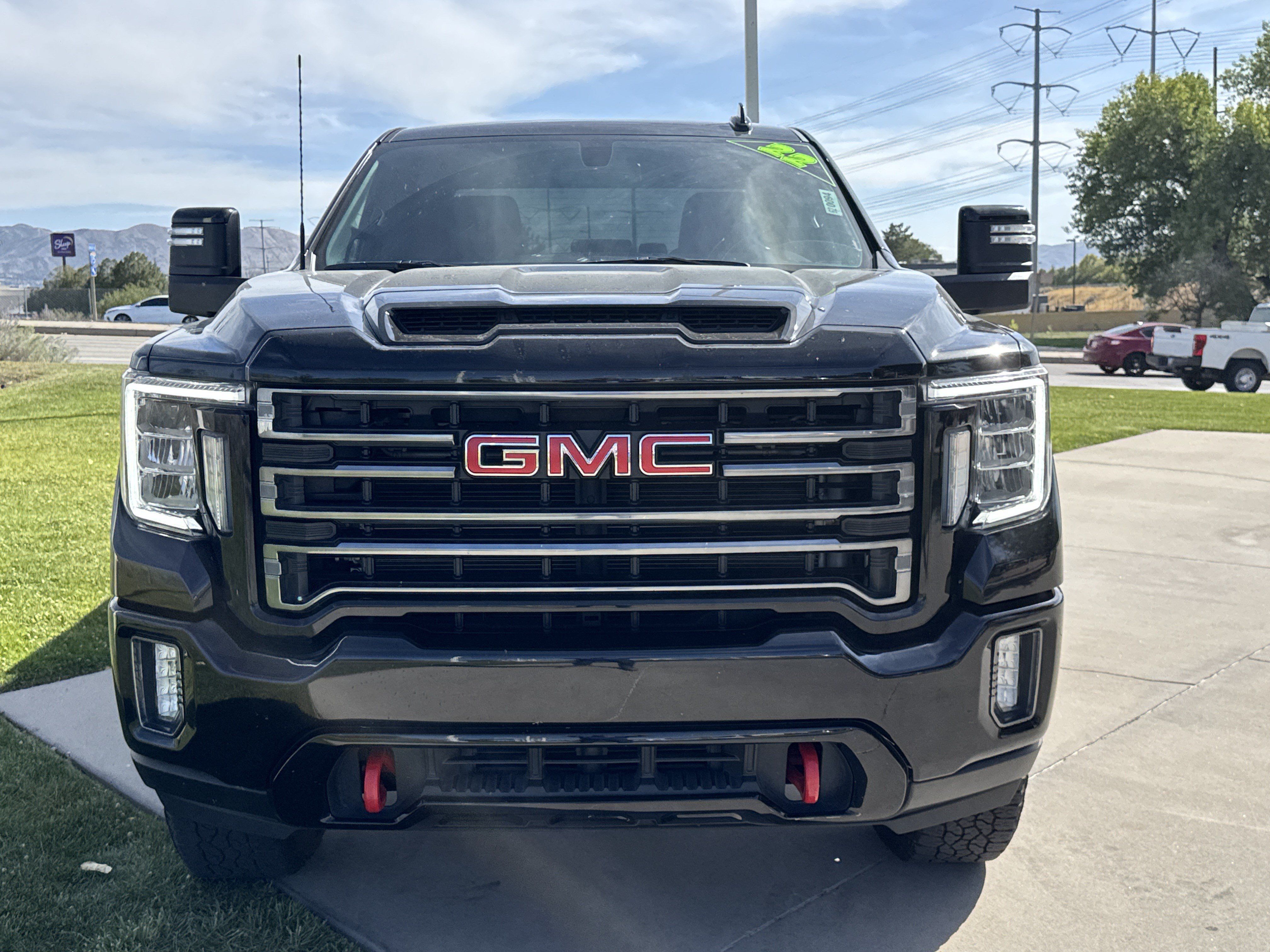 Used 2022 GMC Sierra 3500 AT4 AWD/4WD image 8