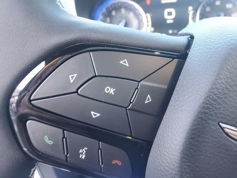 New 2026 Chrysler Pacifica Limited image 19