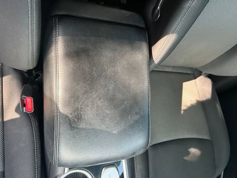 Used 2020 Nissan Pathfinder S FWD image 31