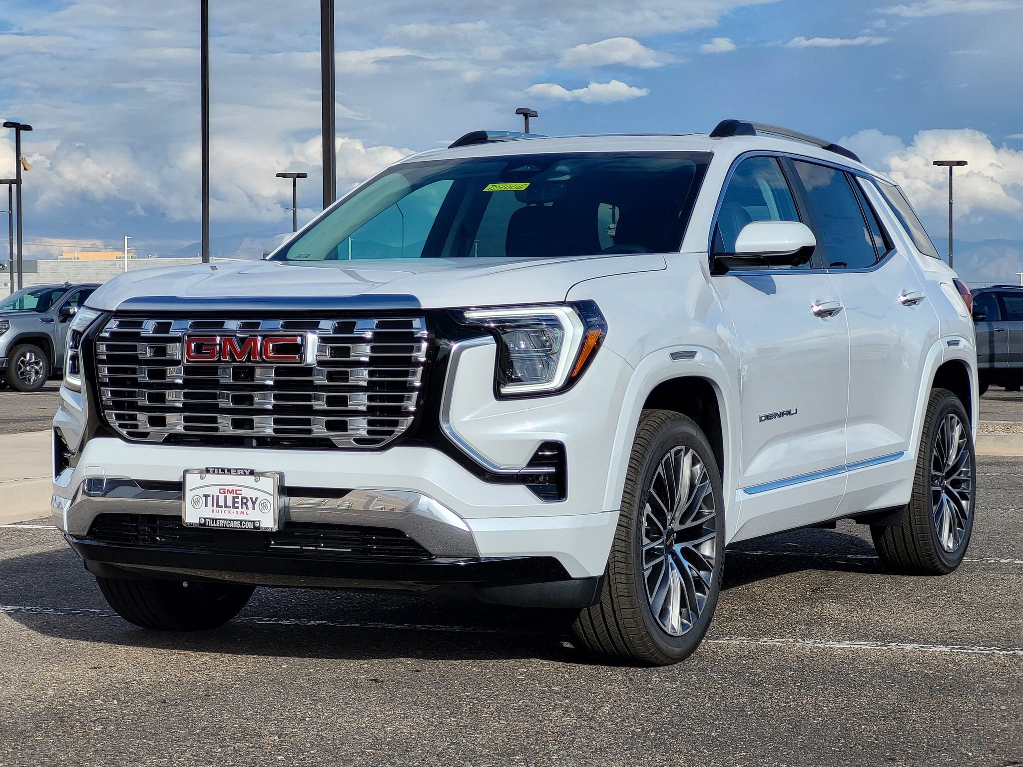 New 2027 GMC Terrain Denali w/ LPO, Floor Liner Package AWD/4WD image 4