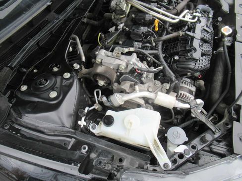 Used 2023 Nissan Altima 2.5 SV image 13