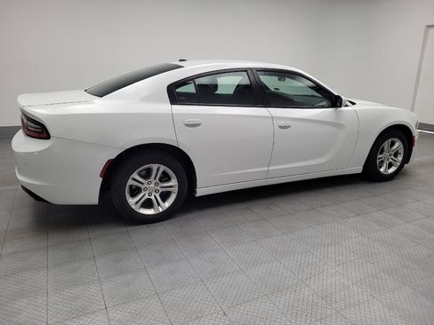 Used 2022 Dodge Charger SXT RWD image 10