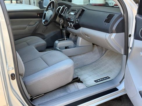 Used 2006 Toyota Tacoma 2WD Regular Cab image 22