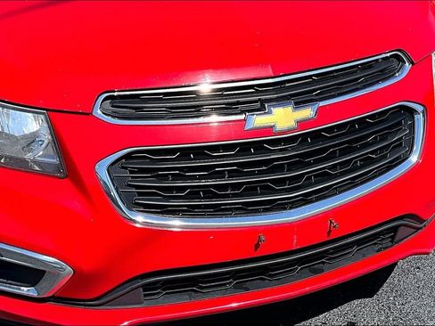 Used 2015 Chevrolet Cruze LT FWD image 27