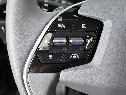 New 2025 Kia Niro EX image 19