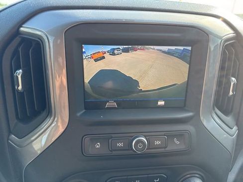 Used 2022 Chevrolet Silverado 2500 Custom w/ Custom Value Package AWD/4WD image 30