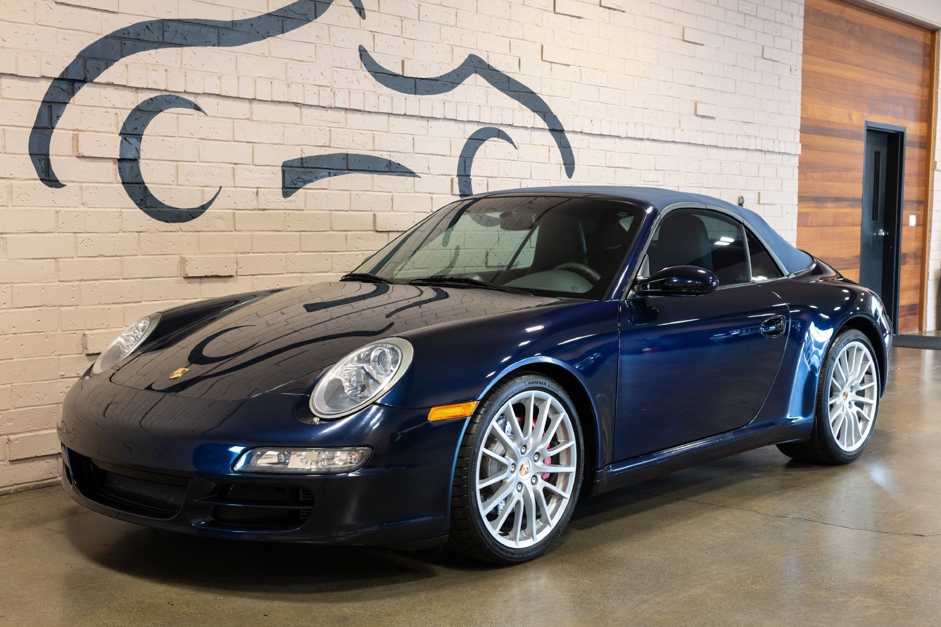 Used 2006 Porsche 911 Carrera S RWD image 14