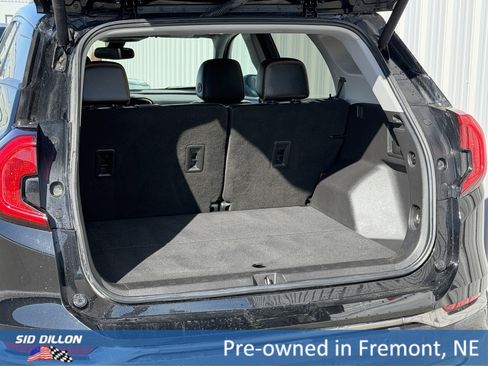 Used 2022 GMC Terrain AT4 w/ Infotainment Package II image 5