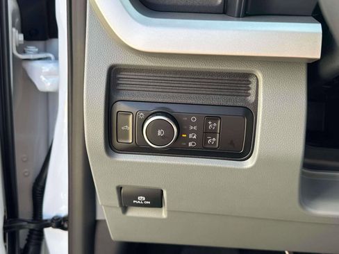 New 2026 Ford F250 XL w/ XL Chrome Package image 27