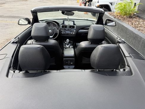 Used 2017 BMW 230i Convertible RWD image 18