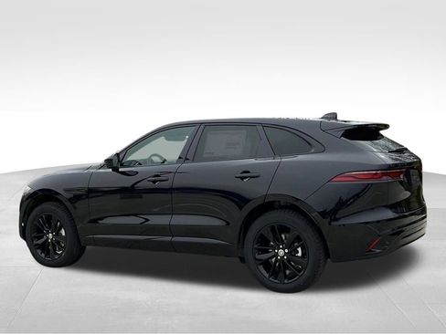 New 2025 Jaguar F-PACE R-Dynamic S image 4