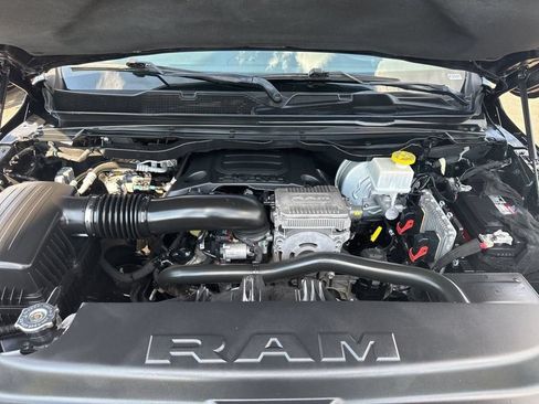 Used 2020 RAM 1500 Laramie w/ Sport Appearance Package AWD/4WD image 10