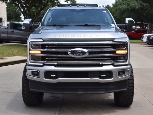 Used 2024 Ford F250 Limited w/ FX4 Off-Road Package AWD/4WD image 3