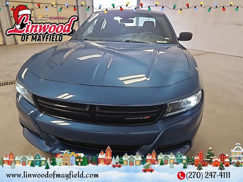 Used 2023 Dodge Charger SXT image 3
