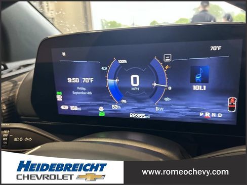 Used 2024 Chevrolet Blazer EV LT AWD/4WD image 21