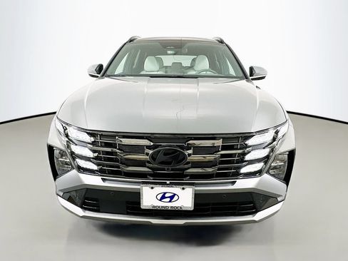 New 2026 Hyundai Tucson Limited FWD image 2