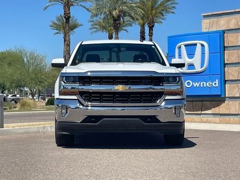 Used 2019 Chevrolet Silverado 1500 LT w/ All Star Edition image 3