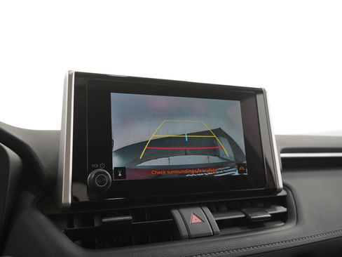 Used 2025 Toyota RAV4 XLE w/ Convenience Package image 29